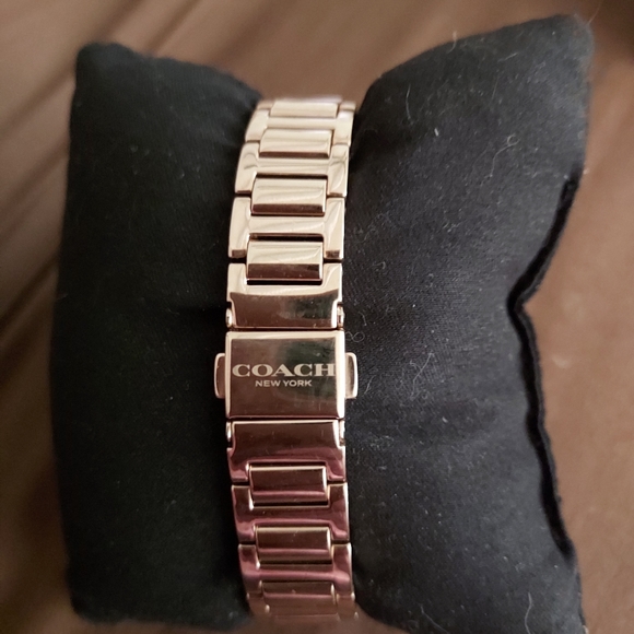 Coach Rose Gold Watch - Picture 4 of 6